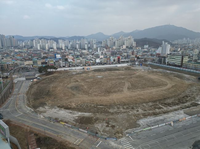 지난 1월 철거 공사가 마무리된 한밭종합운동장 부지. 이곳에 2025년 대전 새 야구장 베이스볼 드림파크가 들어선다. /한화 이글스 제공