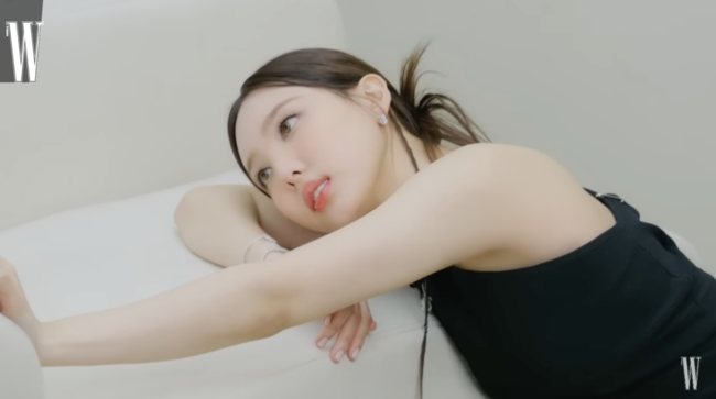 'W Korea' 영상화면