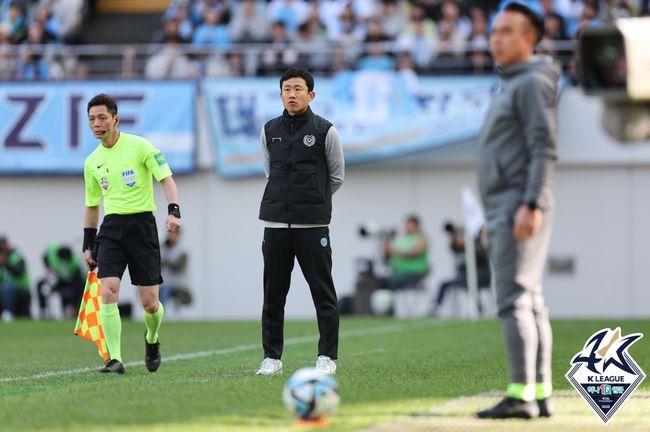 [사진] 최원권 감독 / 한국프로축구연맹.