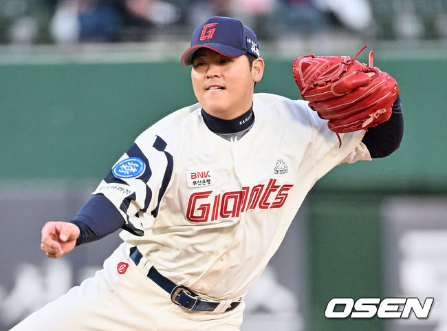 롯데 자이언츠 선발 투수 한현희가 역투하고 있다. 2023.04.07 / foto0307@osen.co.kr