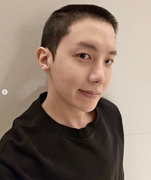 제이홉 SNS
