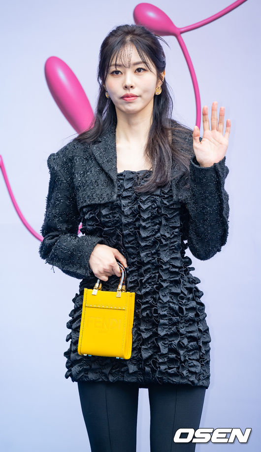 방송인 서동주가 입장하며 포즈를 취하고 있다. 2023.03.17 /rumi@osen.co.kr