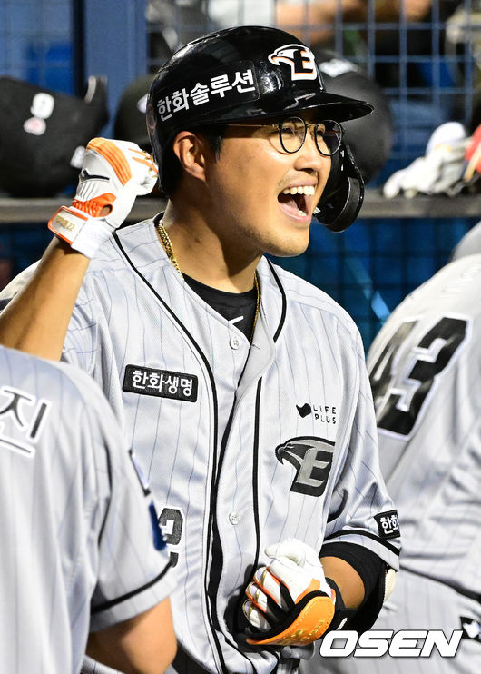 5회초 무사 만루에서 한화 채은성이 만루홈런을 날리며 기뻐하고 있다. 2023.05.04 /jpnews@osen.co.kr