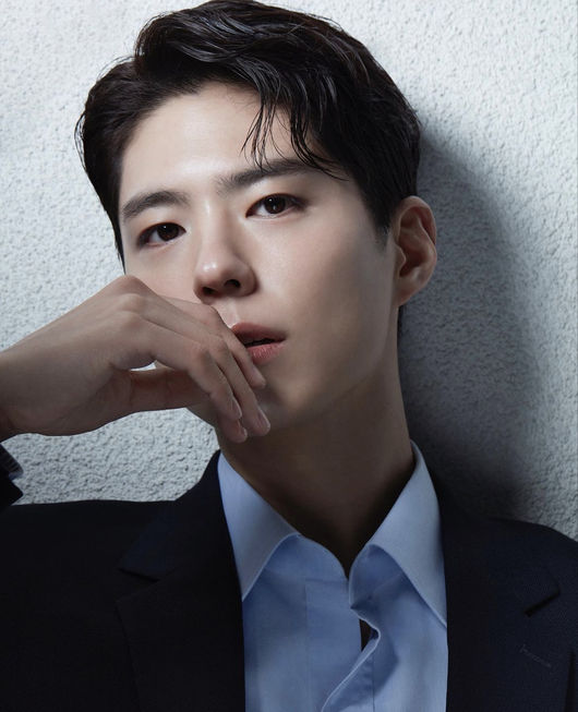 박보검, 살아 숨쉬는 사람인지 조각인지 &apos;루브르 박물관이 고향&apos;