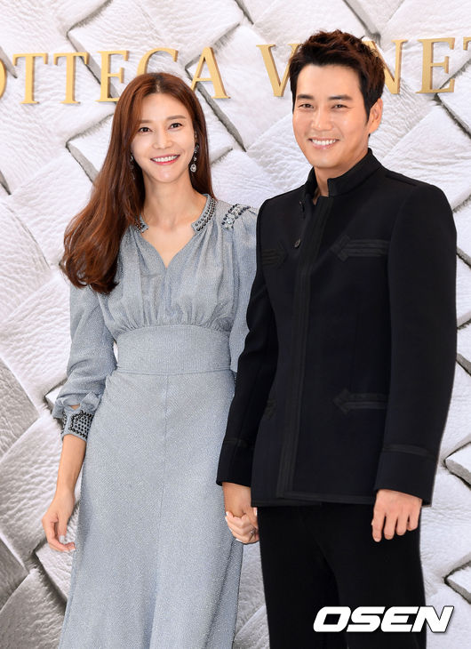 배우 차예련 주상욱 부부가 포토타임을 갖고 있다. /sunday@osen.co.kr