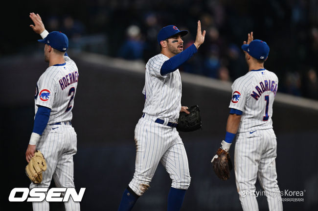 [사진] 시카고 컵스 마이크 터크먼(가운데). ⓒGettyimages(무단전재 및 재배포 금지)