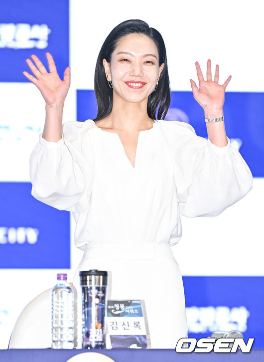 배우 김신록이 포즈를 취하고 있다  2023.06.27 /  soul1014@osen.co.kr