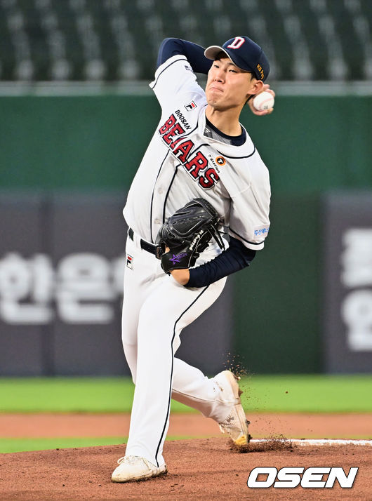 북부리그 올스타 두산 김유성이 역투하고 있다. 2023.07.14 / foto0307@osen.co.kr