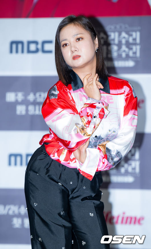 31일 서울 마포구 상암 MBC 골든마우스홀에서 MBC 시사교양 ‘빈집살래 시즌3-수리수리 마을수리’ 제작발표회가 열렸다.개그우먼 박나래가 포즈를 취하고 있다. 2023.07.31 / rumi@osen.co.kr