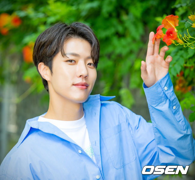 MBC 금토드라마 '넘버스 : 빌딩 숲의 감시자들'에서 심형우 역을 열연한 인피니트 이성열이 서울 마포구 OSEN 사옥에서 드라마 종영 기념 인터뷰를 가졌다.인피니트 이성열이 인터뷰에 앞서 포즈를 취하고 있다. 2023.07.31 /rumi@osen.co.kr
