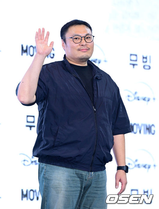 강풀 작가가 포토타임을 하고 있다. 2023.08.03 /jpnews@osen.co.kr