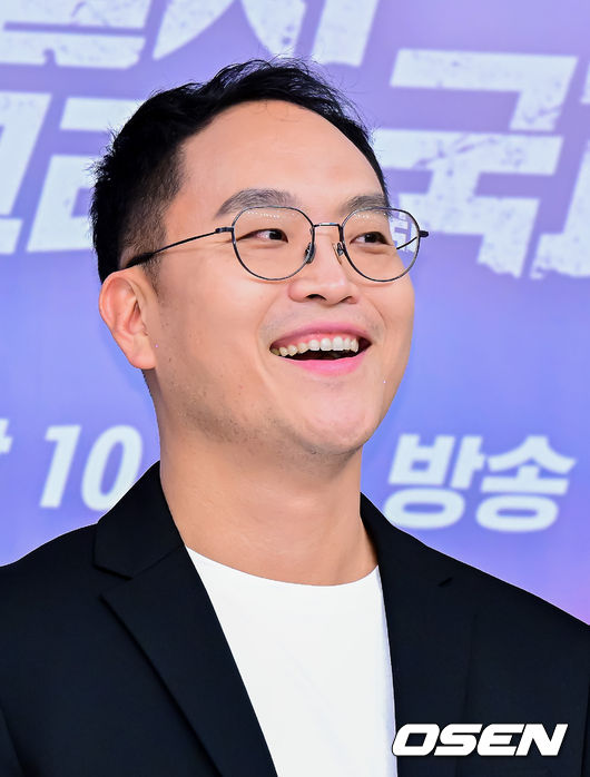 신경수 감독이 포토타임을 하고 있다. 2023.08.04 /jpnews@osen.co.kr