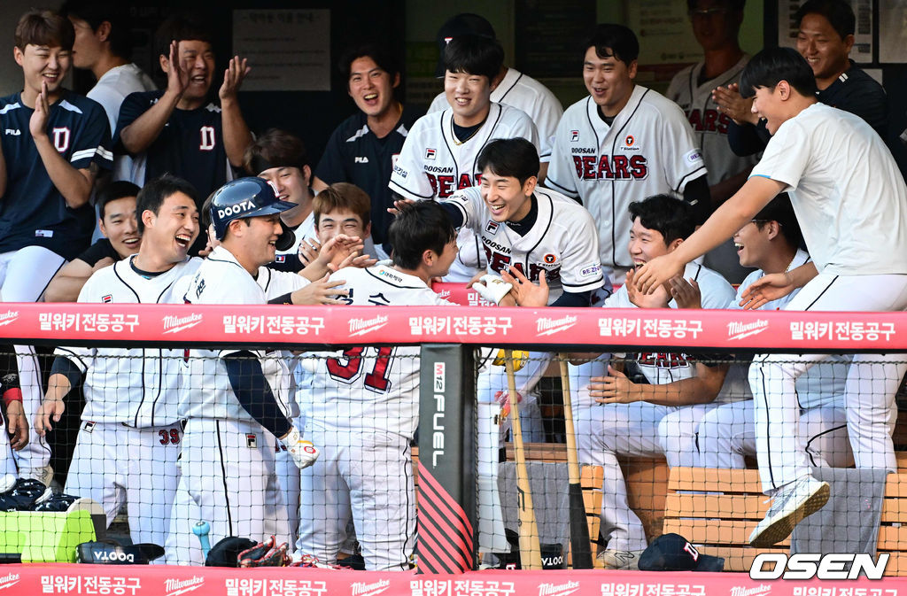 가을의 시작을 알린 정수빈 축포