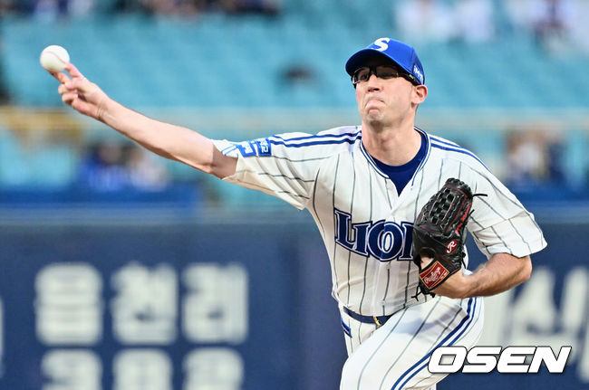 삼성 라이온즈 선발투수 와이드너가 역투하고 있다. 2023.08.18 / foto0307@osen.co.kr