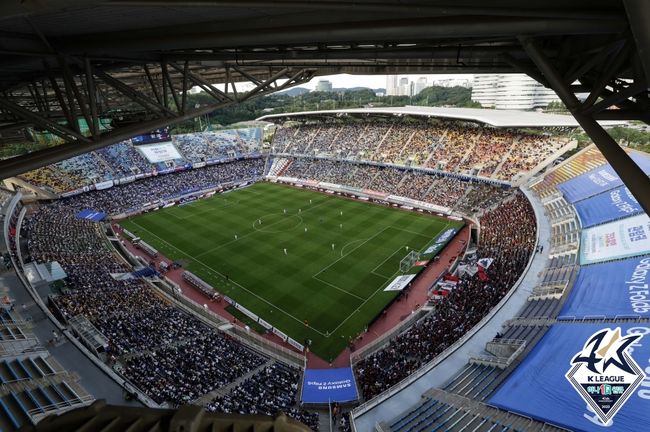 [사진] 수원월드컵경기장 / 한국프로축구연맹 제공.