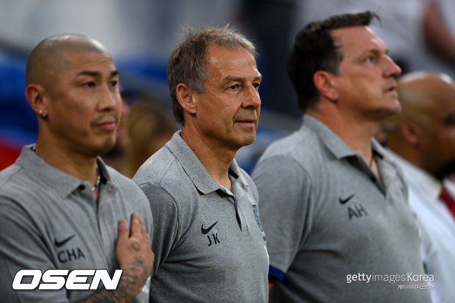 [사진] 또 승리에 실패한 위르겐 클린스만 감독과 코치진 ⓒGettyimages(무단전재 및 재배포 금지)