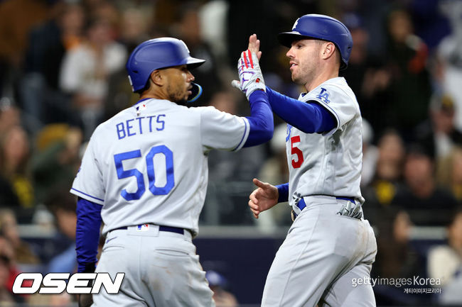 [사진] LA 다저스 무키 베츠, 프레디 프리먼. ⓒGettyimages(무단전재 및 재배포 금지)