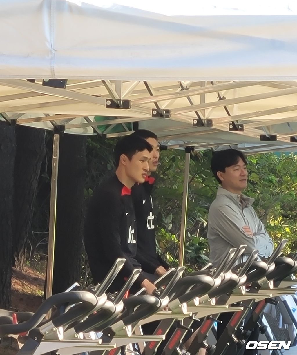 [사진] 박용우와 조규성 / 노진주 기자.