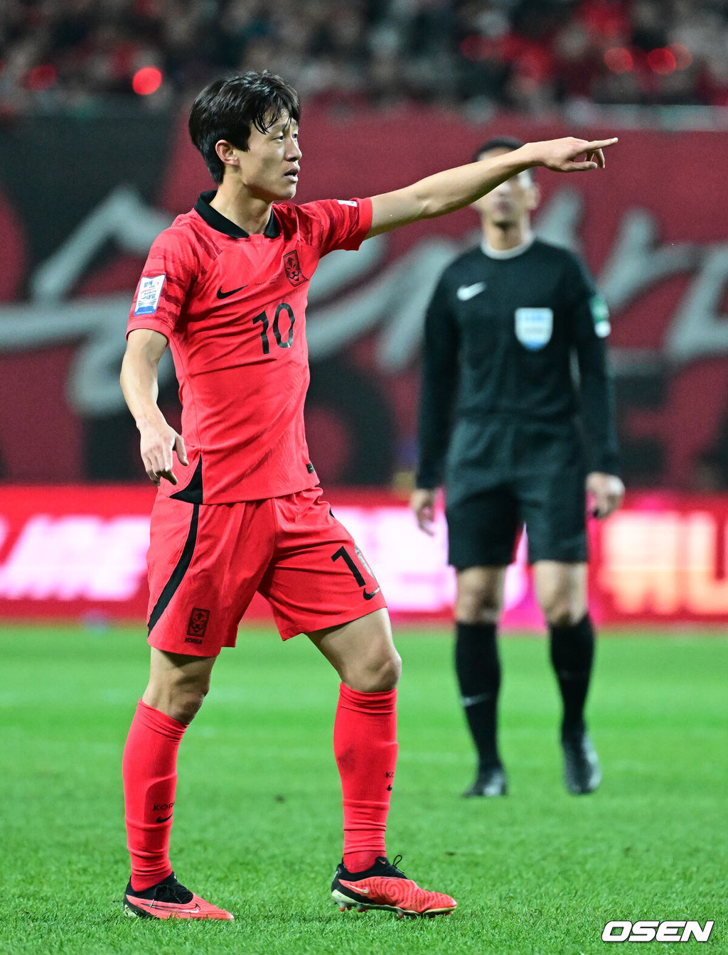 위르겐 클린스만 감독이 이끄는 대한민국 축구 국가대표팀이 13일 오후 8시 서울월드컵경기장에서 튀니지와 국가대표 친선경기서 이강인의 2골 1도움 슈퍼 활약을 앞세워 4-0으로 승리했다.대표팀 이재성이 경기를 펼치고 있다. 2023.10.13 /jpnews@osen.co.kr