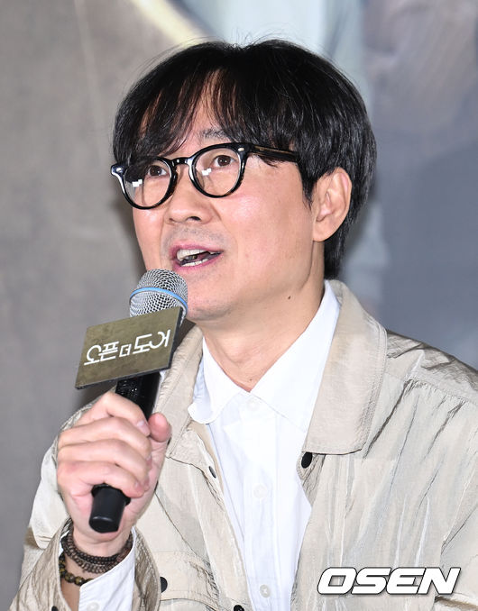 [OSEN=김성락 기자 17일 오후 서울 용산구 한강대로 CGV 용산아이파크몰에서 영화 ‘오픈 더 도어’ 언론시사회가 열렸다.