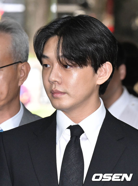 유아인이 영장실질심사에 출석하고 있다. 2023.09.21 /cej@osen.co.kr