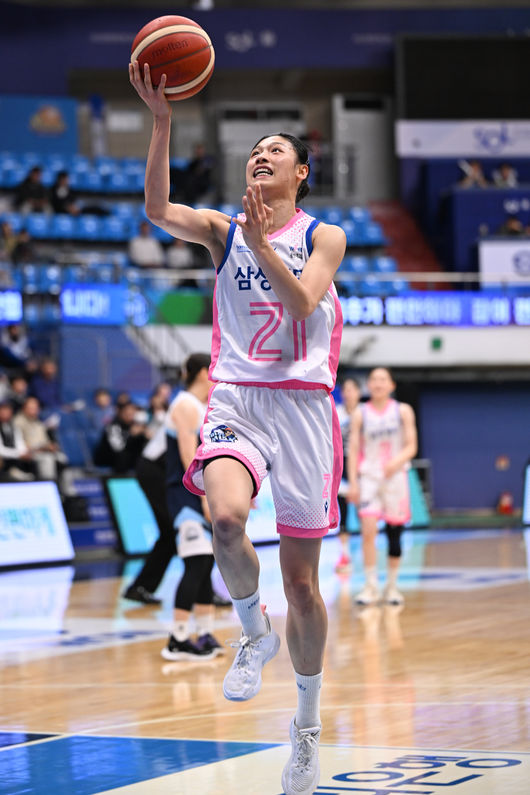 [사진] 삼성생명 이해란 / WKBL 제공.