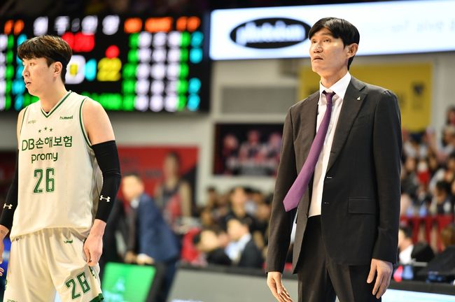 [사진]김주성 감독 /KBL 제공