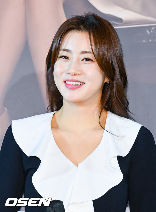 배우 강소라가 미소 짓고 있다. 2023.01.18 / soul1014@osen.co.kr