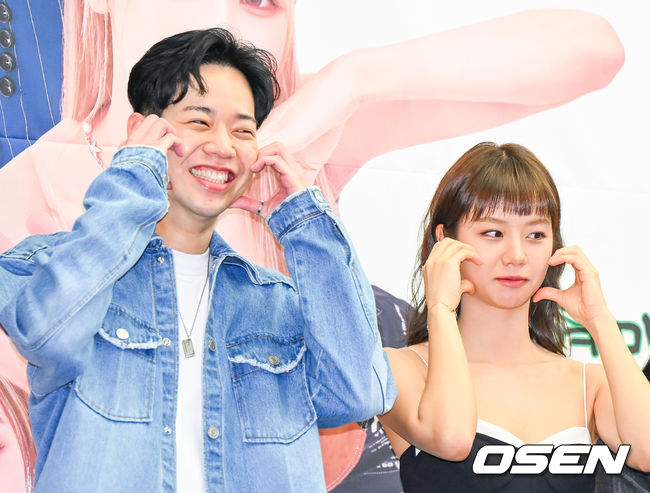 이태경 PD와 혜리가 포즈를 취하고 있다. 2023.03.09 / soul1014@osen.co.kr