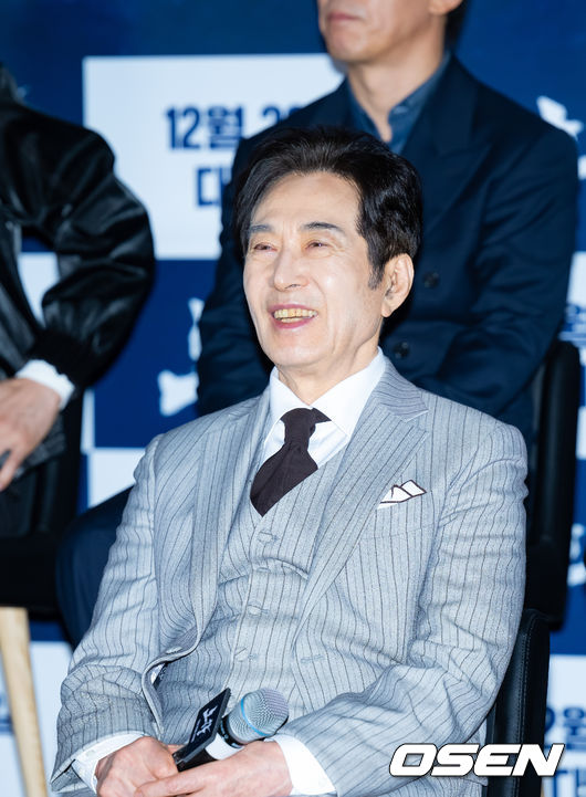 12일 오후 서울 송파구 롯데시네마 월드타워에서 영화 '노량: 죽음의 바다' 언론배급시사회가 열렸다.