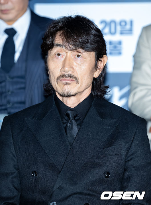 12일 오후 서울 송파구 롯데시네마 월드타워에서 영화 '노량: 죽음의 바다' 언론배급시사회가 열렸다.