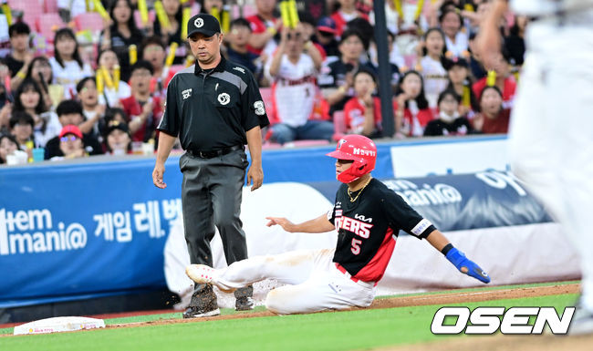 3루 도루에 성공하고 있는 김도영./OSEN DB