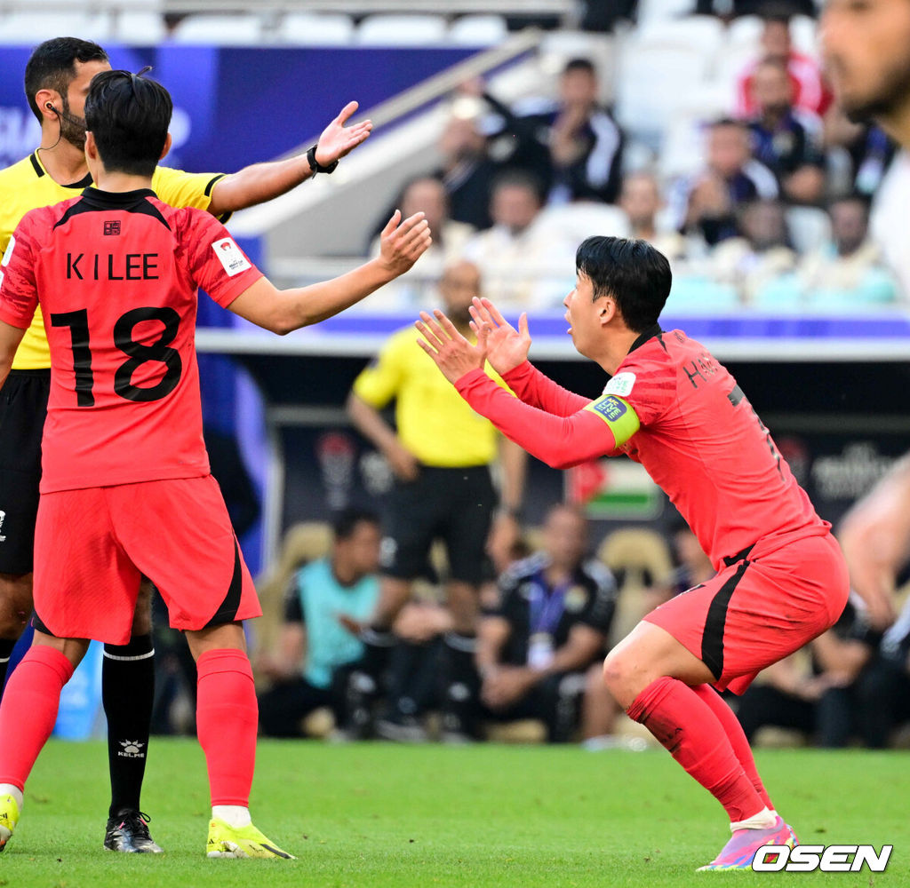 위르겐 클린스만 감독이 이끄는 대한민국 축구대표팀과 요르단의 2023 아시아축구연맹(AFC) 카타르 아시안컵 E조 2차전이 20일 오후(현지시간) 카타르 도하 알투마마 스타디움에서 열렸다.전반 대한민국 손흥민이 프리킥 실패 후 어필하고 있다. 2024.01.20 /jpnews@osen.co.kr