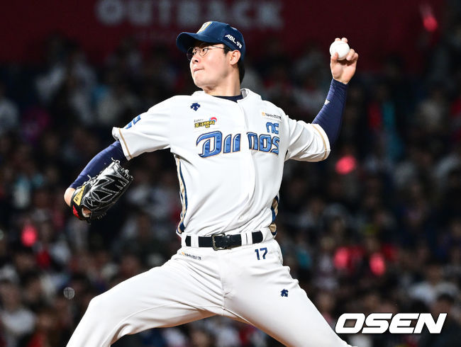 2일 오후 창원 NC파크에서 ‘2023 신한은행 SOL KBO 포스트시즌 플레이오프’ 3차전 NC 다이노스와 KT 위즈의 경기가 열렸다.7회초 등판한 NC 김영규가 힘차게 공을 뿌리고 있다. 2023.11.02 / dreamer@osen.co.kr