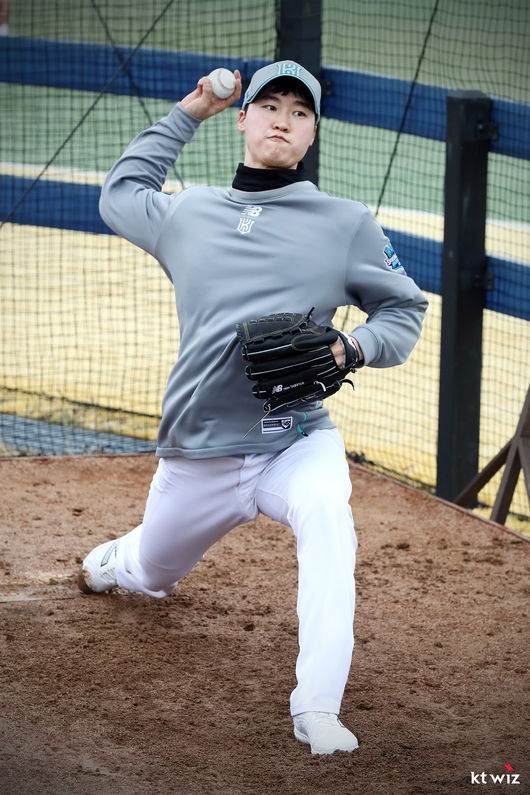 KT 엄상백 / KT 위즈 제공