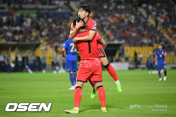 BANGKOK, THAILAND - MARCH 26: <<enter caption here>> during the FIFA World Cup Asian 2nd qualifier match between Thailand and South Korea at Rajamangala Stadium on March 26, 2024 in Bangkok, Thailand.(Photo by Apinya Rittipo/Getty Images)