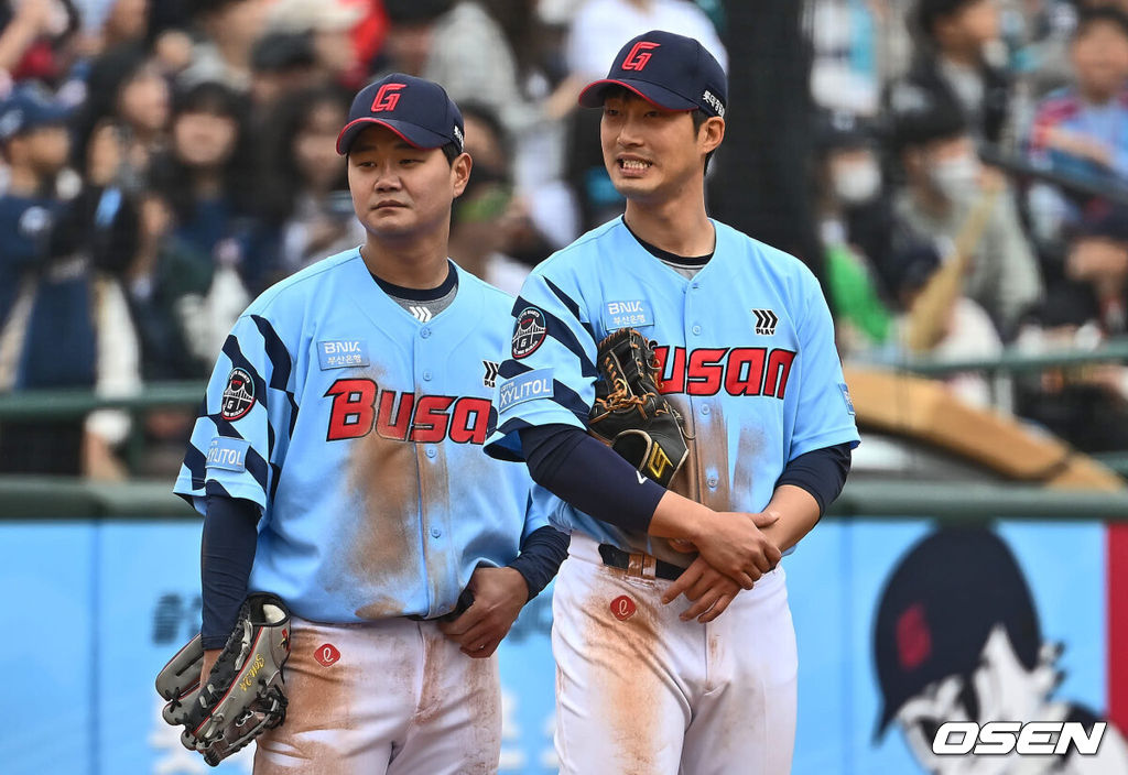 롯데 자이언츠 손호영, 이학주 238 2024.03.31 / foto0307@osen.co.kr