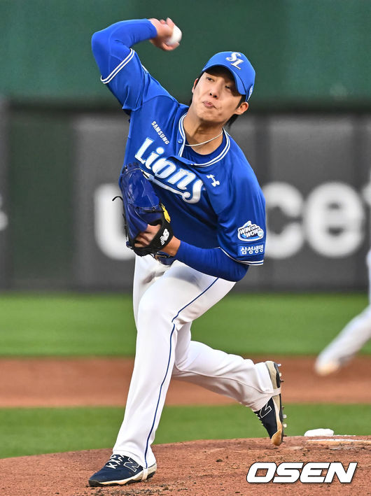 삼성 라이온즈 선발 투수 원태인이 역투하고 있다. 2024.04.09 / foto0307@osen.co.kr