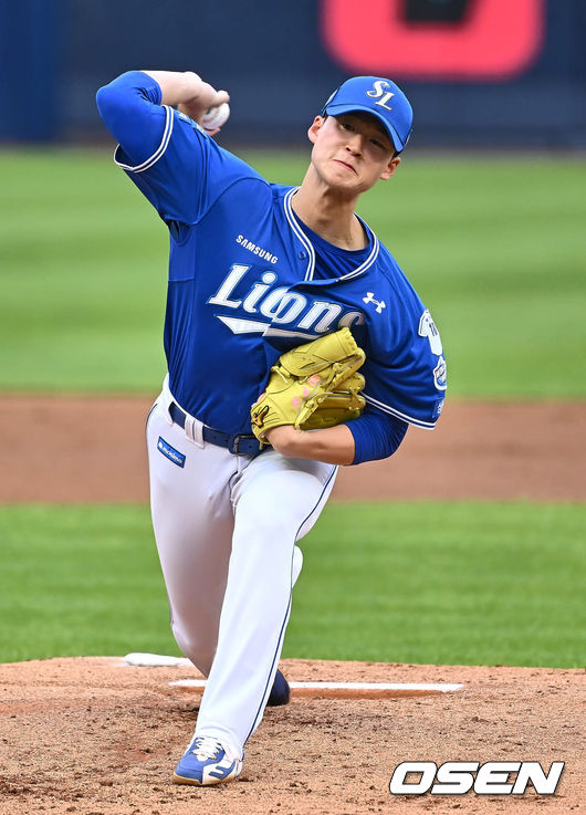 삼성 라이온즈 선발투수 이호성이 역투하고 있다. 2024.05.11 / foto0307@osen.co.kr