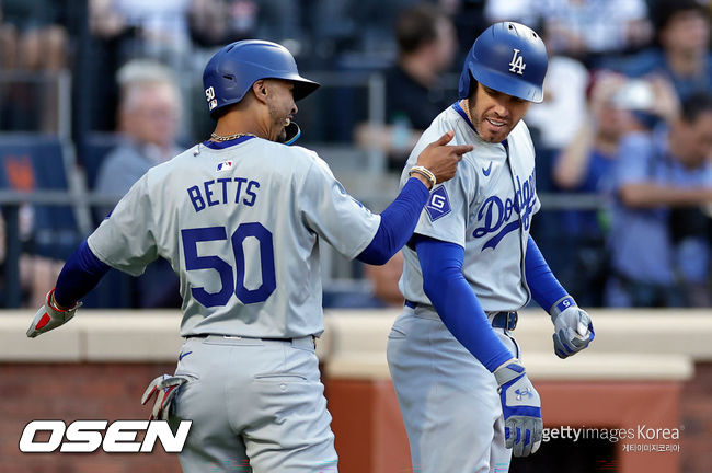 [사진] 다저스 무키 베츠와 프레디 프리먼. ⓒGettyimages(무단전재 및 재배포 금지)