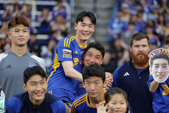 울산문수축구경기장/ K리그1/ 울산HDFC vs 대전하나시티즌/ 울산 주민규, 엄원상/ 승리의 요정 엄원상/ 사진 김정수