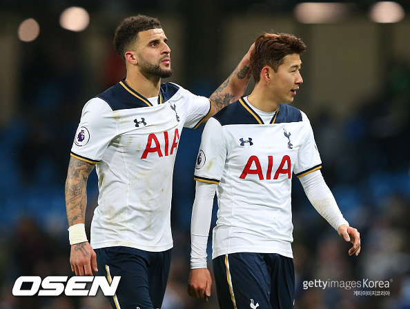 during the Premier League match between Manchester City and Tottenham Hotspur at the Etihad Stadium on January 21, 2017 in Manchester, England.