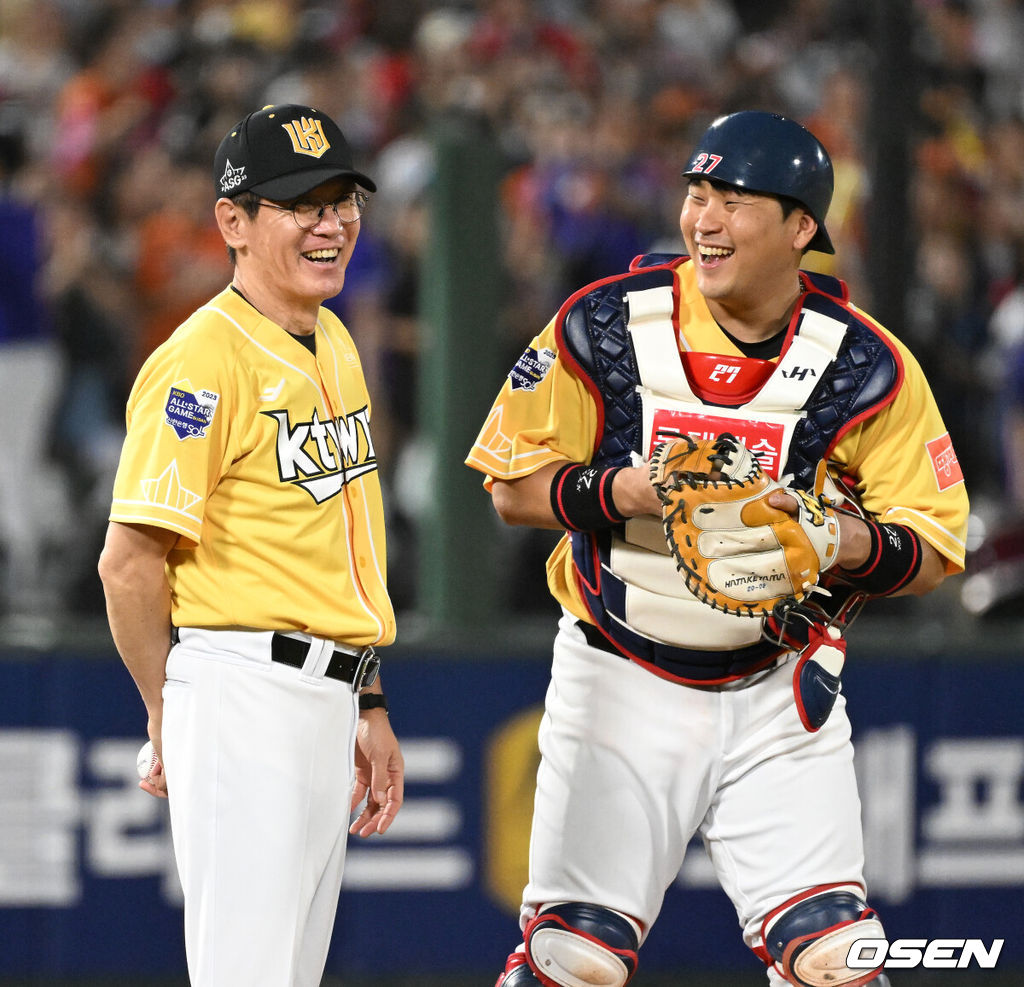 KBO 올스타전 이강철-유강남 2023.07.15 /sunday@osen.co.kr