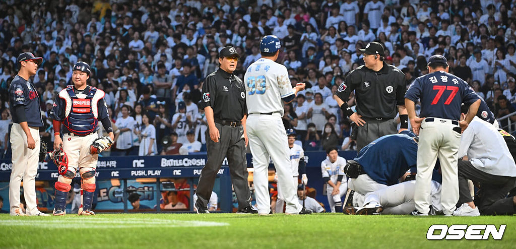 롯데 박세웅이 3회말 1사 NC 박건우에게 몸에 맞는 볼을 던지고 걱정스러워하고 있다. 2024.07.26 / foto0307@osen.co.kr