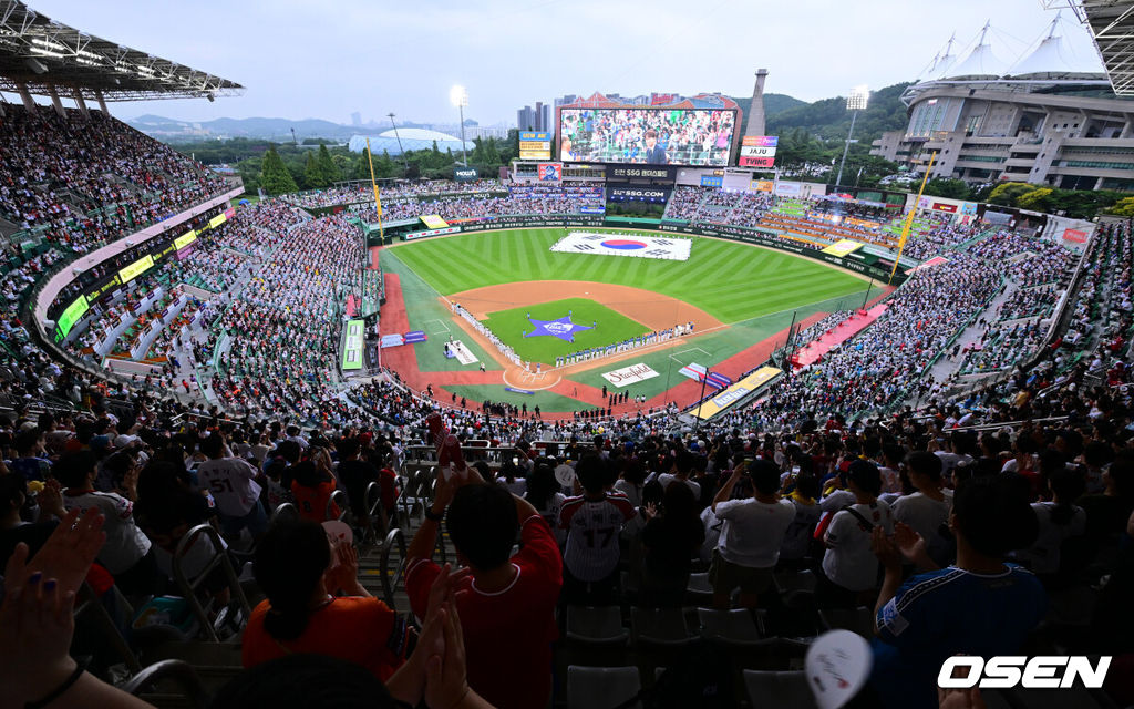 인천SSG랜더스필드에서 열린 KBO 올스타전이 만원 관중을 이뤘다. 2024.07.05 / jpnews@osen.co.kr