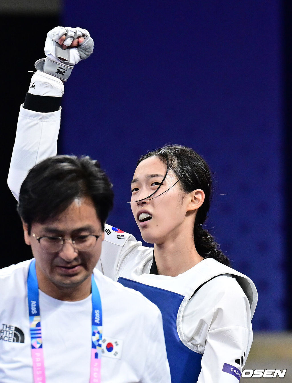 8일(한국시간) 프랑스 파리 그랑팔레에서 ‘2024 파리올림픽’ 태권도 여자 57kg급 준결승 한국 김유진과 중국 뤄쭝스의 경기가 열렸다.김유진은 세계 랭킹 1위 뤄쭝스를 꺾고 결승 진출에 성공했다.김유진이 결승 진출을 확정지은 뒤 기뻐하고 있다. 2024.08.08 / dreamer@osen.co.kr