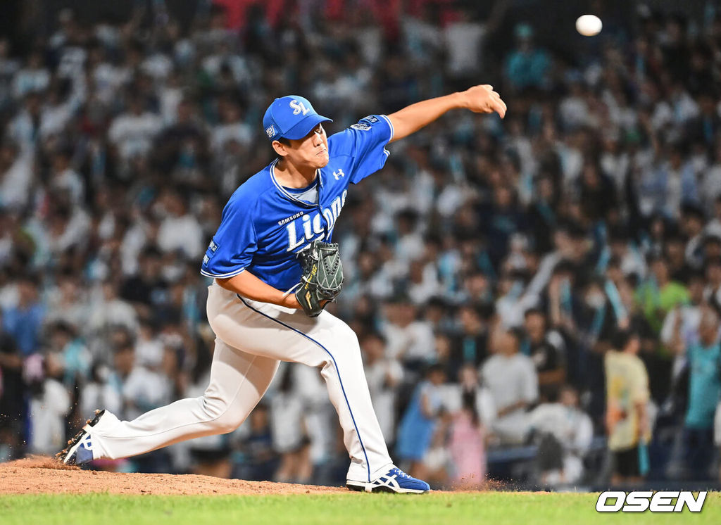 17일 창원NC파크에서 2024 신한 SOL 뱅크 KBO 리그 NC 다이노스와 삼성 라이온즈의 경기가 열렸다. 홈팀 NC는 신민혁이 선발 출전하고 방문팀 삼성 라이온즈는 이호성이 선발 출전했다. 삼성 라이온즈 이상민이 역투하고 있다. 2024.08.17 / foto0307@osen.co.kr