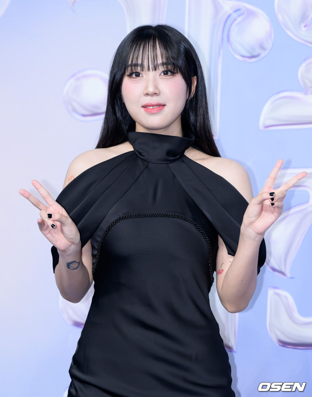 21일 오후 인천 영종도 인스파이어 아레나에서 ‘2024 SBS 가요대전 서머(2024 SBS 가요대전 Summer)’ 블루카펫 행사가 열렸다.‘2024 SBS 가요대전 Summer’는 잔나비를 비롯해 NCT 127, 온앤오프, Stray Kids, (여자)아이들, 투모로우바이투게더, 이영지, CRAVITY, WOOAH, STAYC, 엔하이픈, NMIXX, IVE, 르세라핌, 뉴진스, xikers, KISS OF LIFE, ZEROBASEONE, NCT WISH, 아일릿까지 총 20팀의 아티스트가 출연한다.가수 이영지가 블루카펫을 밟고 있다. 2024.07.21 /sunday@osen.co.kr