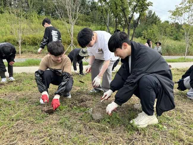 쉐도우코퍼레이션 제공.