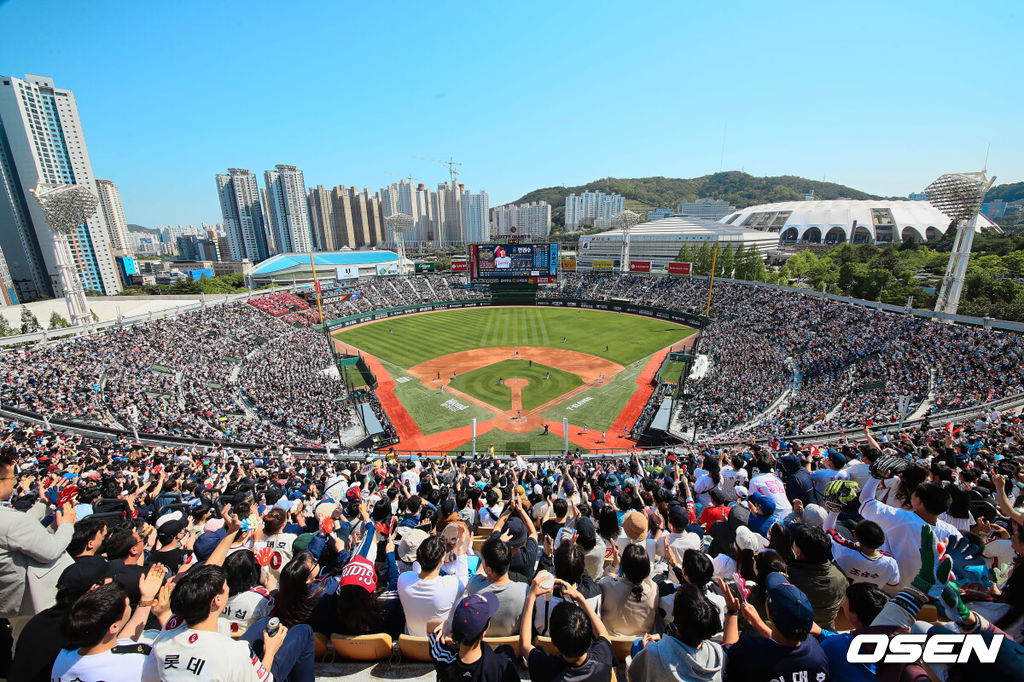 부산 사직야구장. 2023.04.30 / foto0307@osen.co.kr